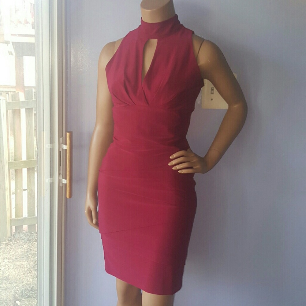 WHITE HOUSE BLACK MARKET DRESS
